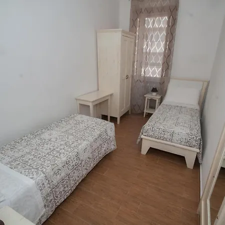 Bed & Breakfast Family House *