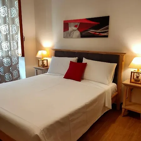 Family House Bed & Breakfast *