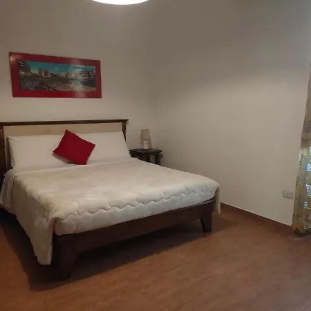 Bed & Breakfast Family House