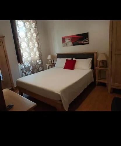 Family House 3*