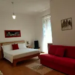 Family House 3* Lecce