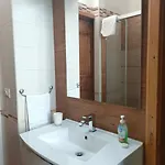 Family House Bed & Breakfast
