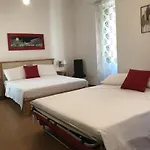 Family House 3* Lecce
